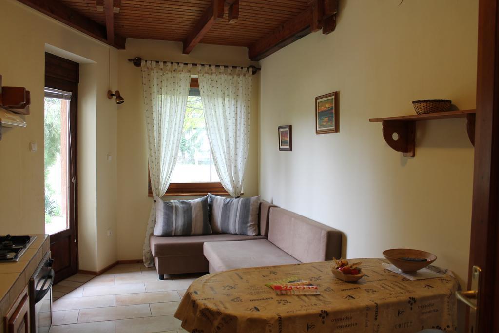 Vargapartman Szegedin Exterior foto