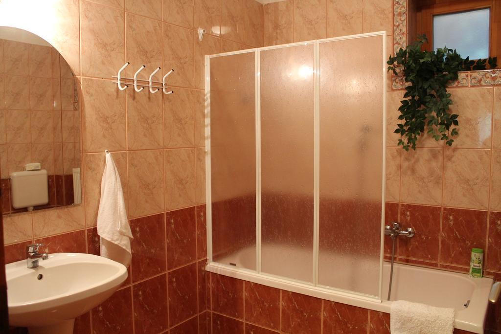 Vargapartman Szegedin Exterior foto